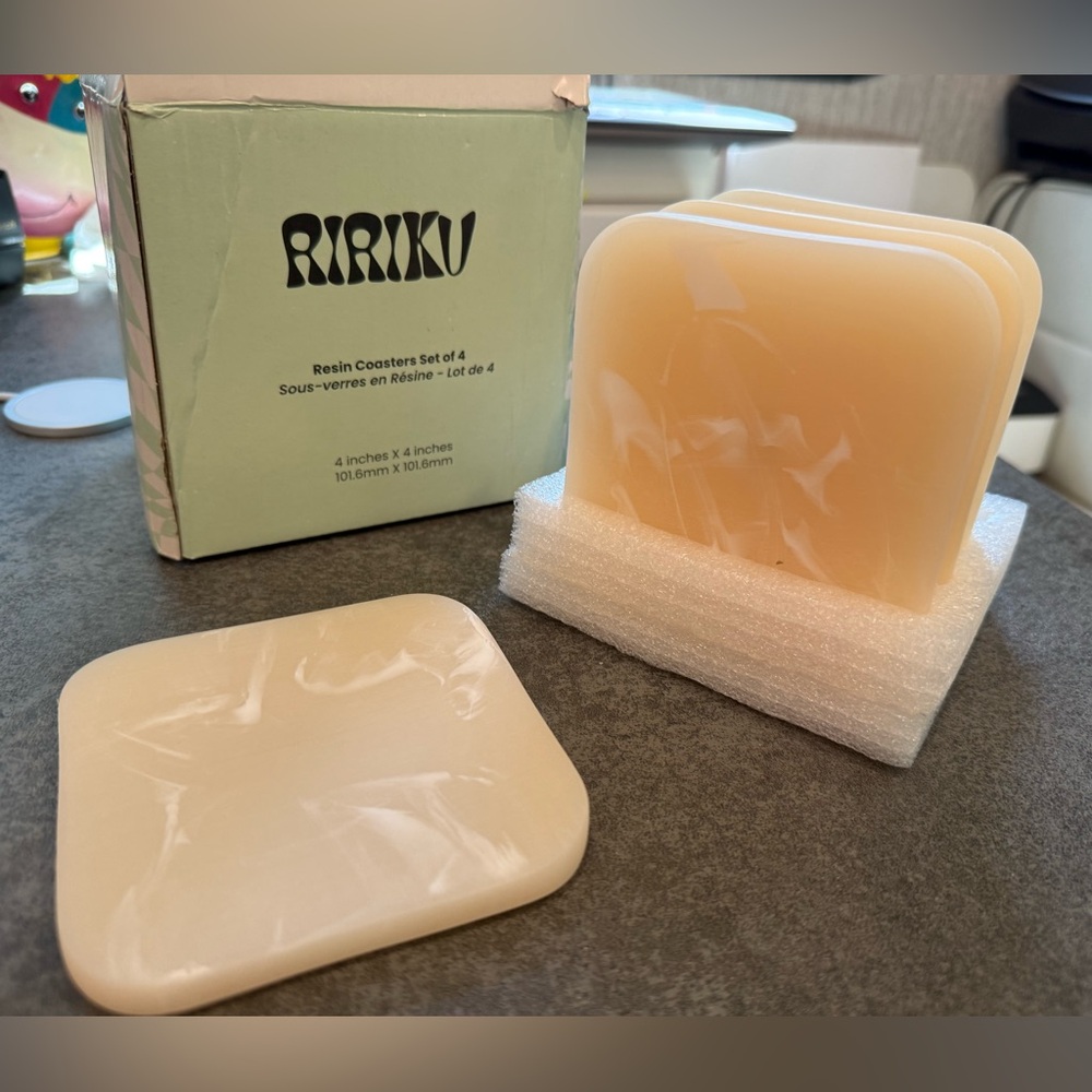 RIRIKU Set of Four Resin Coasters, Brand New in Box